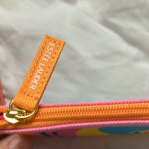 Lilly Pulitzer X Estée Lauder: Colorful Floral Tote Bag- coin/card pouch - Picture 8 of 16